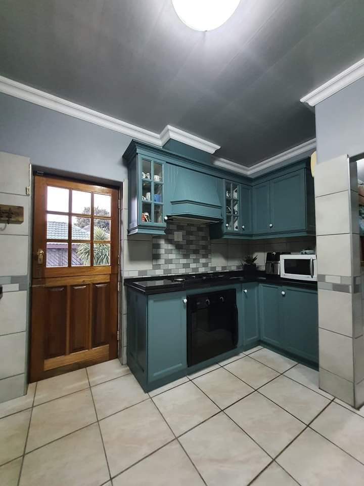 3 Bedroom Property for Sale in Adamayview North West